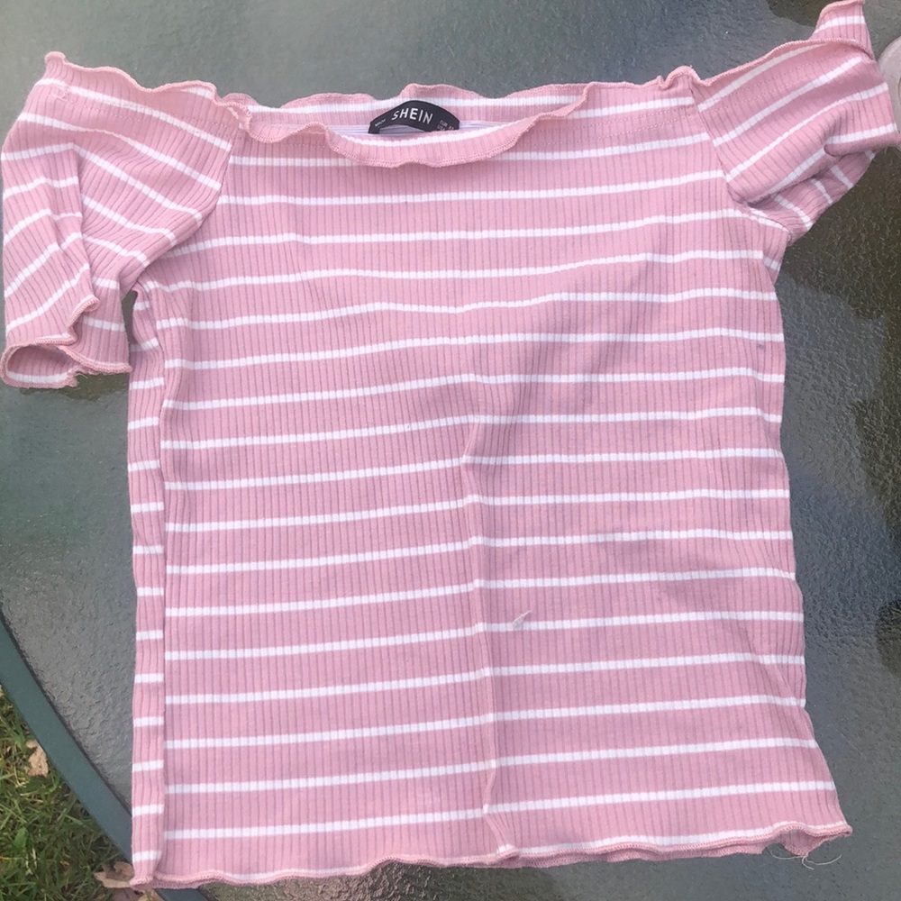 off the shoulder crop top